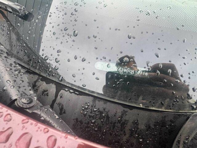 Красный Фольксваген Пассат, объемом двигателя 2 л и пробегом 192 тыс. км за 9750 $, фото 21 на Automoto.ua