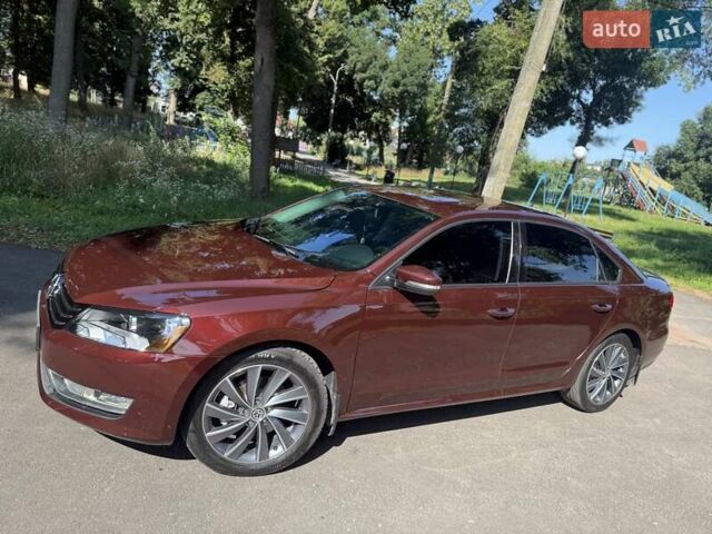 Червоний Фольксваген Пассат, об'ємом двигуна 2.5 л та пробігом 150 тис. км за 11999 $, фото 35 на Automoto.ua