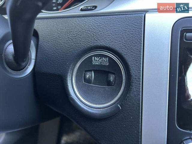 Красный Фольксваген Пассат, объемом двигателя 1.6 л и пробегом 260 тыс. км за 8800 $, фото 39 на Automoto.ua