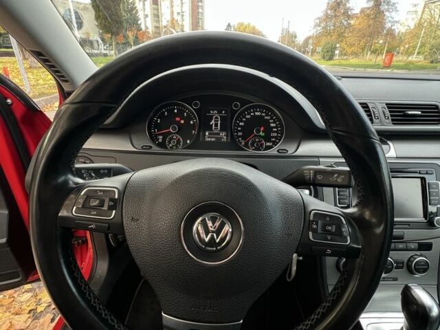 Фольксваген Пассат 2013 в Львове на Automoto.ua Красный Фольксваген Пассат, объемом двигателя 1.4 л и пробегом 268 тыс. км за 8200 $, фото 7 на Automoto.ua