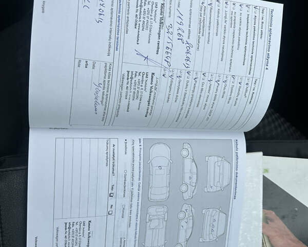 Красный Фольксваген Пассат, объемом двигателя 1.6 л и пробегом 260 тыс. км за 8800 $, фото 25 на Automoto.ua