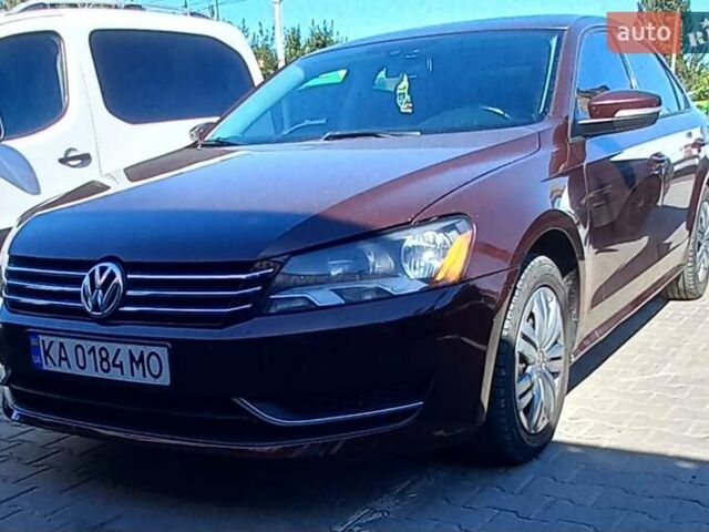 Червоний Фольксваген Пассат, об'ємом двигуна 2.5 л та пробігом 328 тис. км за 9450 $, фото 8 на Automoto.ua