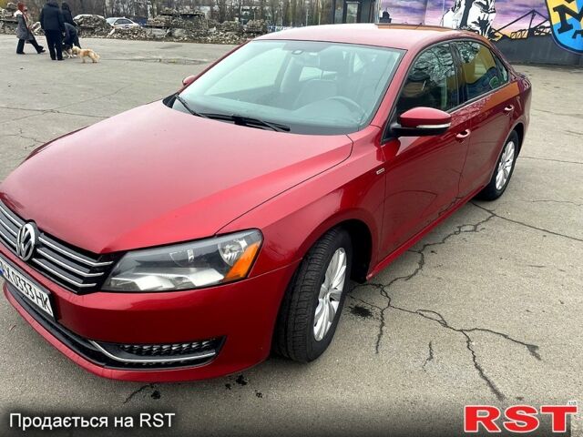 Красный Фольксваген Пассат, объемом двигателя 1.8 л и пробегом 139 тыс. км за 9000 $, фото 7 на Automoto.ua