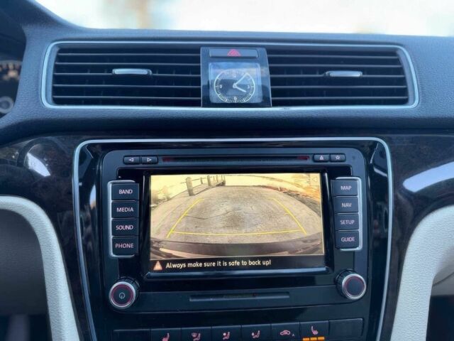 Червоний Фольксваген Пассат, об'ємом двигуна 2 л та пробігом 87 тис. км за 7100 $, фото 11 на Automoto.ua