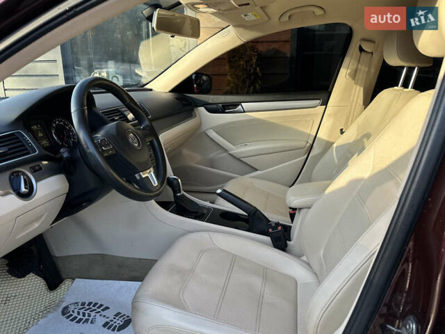 Червоний Фольксваген Пассат, об'ємом двигуна 1.8 л та пробігом 134 тис. км за 9850 $, фото 23 на Automoto.ua