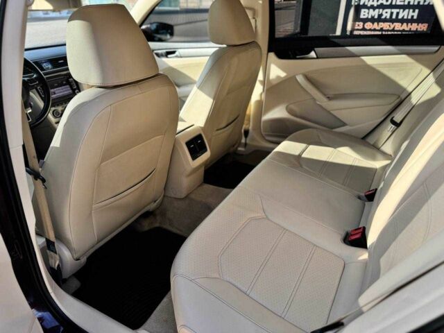 Червоний Фольксваген Пассат, об'ємом двигуна 2 л та пробігом 147 тис. км за 12900 $, фото 13 на Automoto.ua