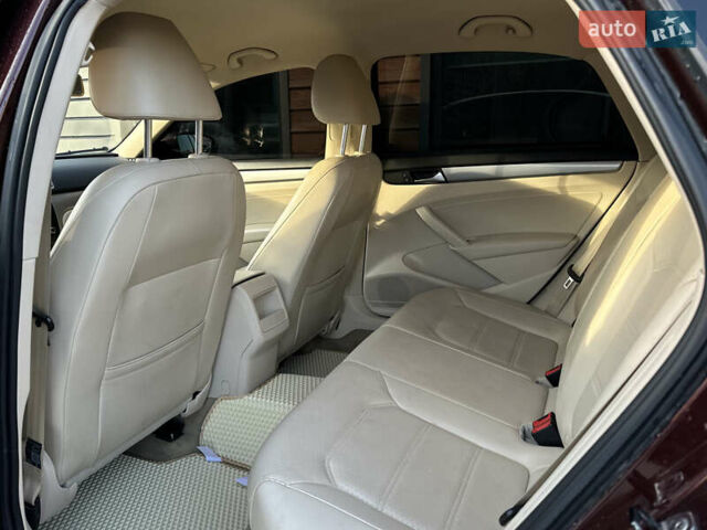 Червоний Фольксваген Пассат, об'ємом двигуна 1.8 л та пробігом 134 тис. км за 9850 $, фото 42 на Automoto.ua