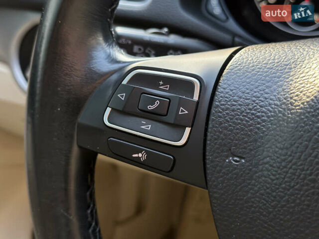 Червоний Фольксваген Пассат, об'ємом двигуна 1.8 л та пробігом 134 тис. км за 9850 $, фото 31 на Automoto.ua