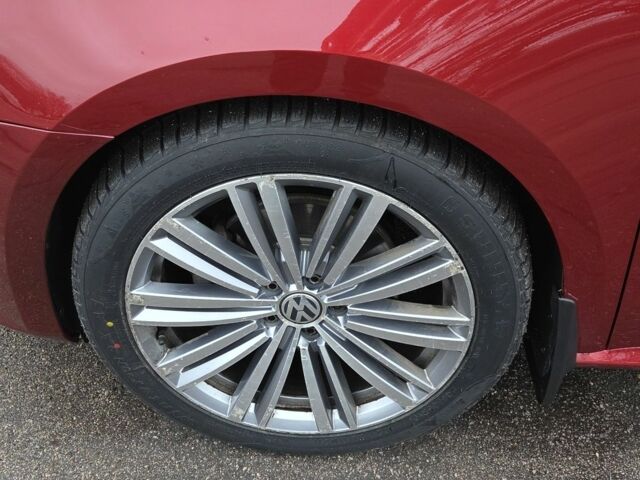 Красный Фольксваген Пассат, объемом двигателя 2 л и пробегом 187 тыс. км за 11300 $, фото 13 на Automoto.ua