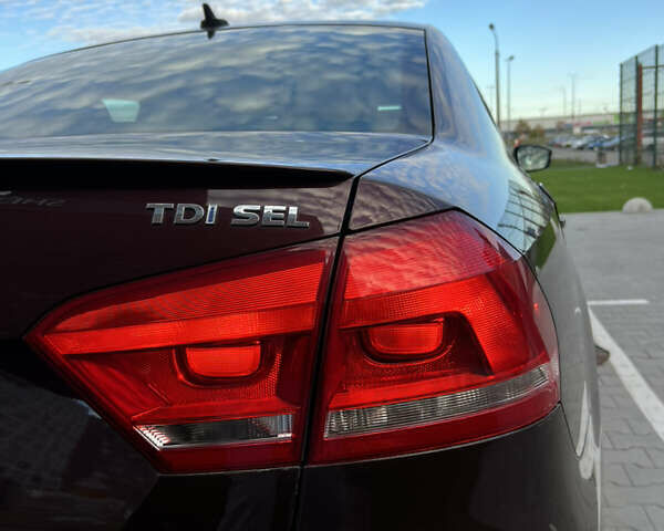 Красный Фольксваген Пассат, объемом двигателя 2 л и пробегом 250 тыс. км за 10750 $, фото 16 на Automoto.ua