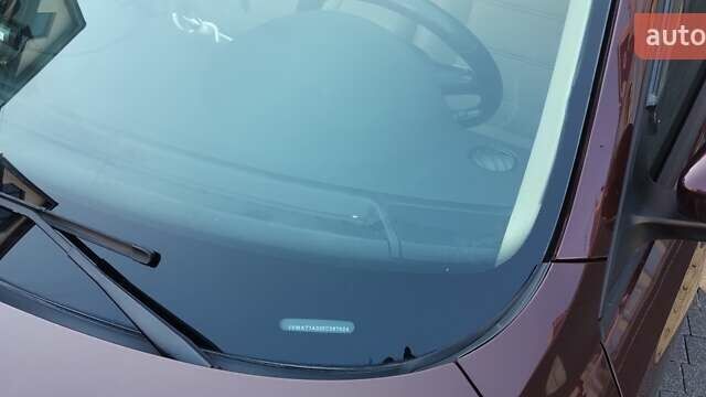 Червоний Фольксваген Пассат, об'ємом двигуна 1.8 л та пробігом 153 тис. км за 10700 $, фото 9 на Automoto.ua