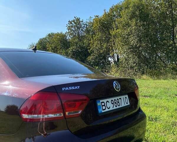 Красный Фольксваген Пассат, объемом двигателя 1.8 л и пробегом 221 тыс. км за 9500 $, фото 13 на Automoto.ua