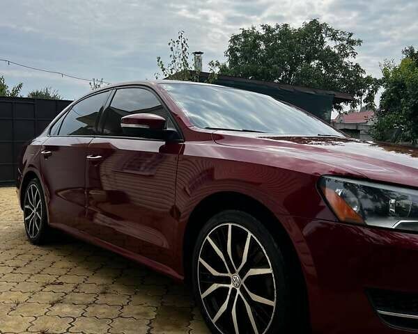 Красный Фольксваген Пассат, объемом двигателя 1.8 л и пробегом 219 тыс. км за 9800 $, фото 11 на Automoto.ua