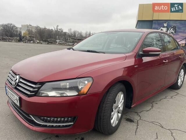 Красный Фольксваген Пассат, объемом двигателя 1.78 л и пробегом 139 тыс. км за 9400 $, фото 1 на Automoto.ua