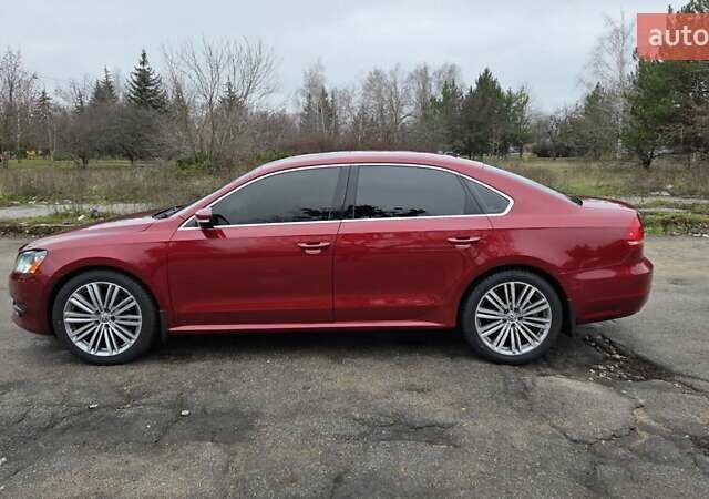 Красный Фольксваген Пассат, объемом двигателя 1.97 л и пробегом 187 тыс. км за 11300 $, фото 11 на Automoto.ua