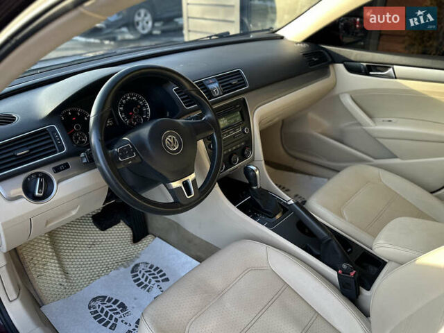 Червоний Фольксваген Пассат, об'ємом двигуна 1.8 л та пробігом 134 тис. км за 9850 $, фото 26 на Automoto.ua