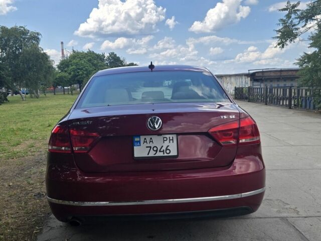 Красный Фольксваген Пассат, объемом двигателя 1.8 л и пробегом 175 тыс. км за 9000 $, фото 3 на Automoto.ua