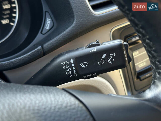 Червоний Фольксваген Пассат, об'ємом двигуна 1.8 л та пробігом 134 тис. км за 9850 $, фото 33 на Automoto.ua