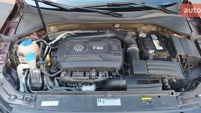 Червоний Фольксваген Пассат, об'ємом двигуна 1.8 л та пробігом 153 тис. км за 10700 $, фото 11 на Automoto.ua