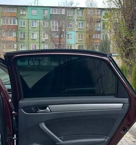 Красный Фольксваген Пассат, объемом двигателя 1.8 л и пробегом 191 тыс. км за 12400 $, фото 22 на Automoto.ua