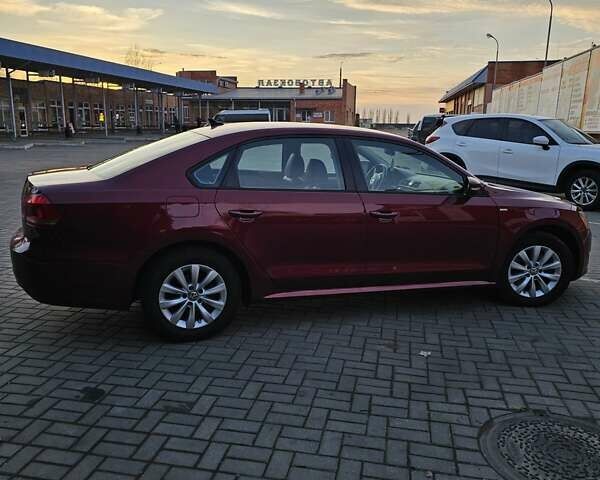 Красный Фольксваген Пассат, объемом двигателя 1.8 л и пробегом 202 тыс. км за 8400 $, фото 8 на Automoto.ua