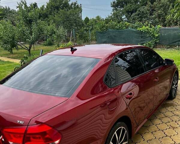 Красный Фольксваген Пассат, объемом двигателя 1.8 л и пробегом 219 тыс. км за 9800 $, фото 15 на Automoto.ua