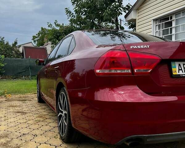 Красный Фольксваген Пассат, объемом двигателя 1.8 л и пробегом 219 тыс. км за 9800 $, фото 6 на Automoto.ua