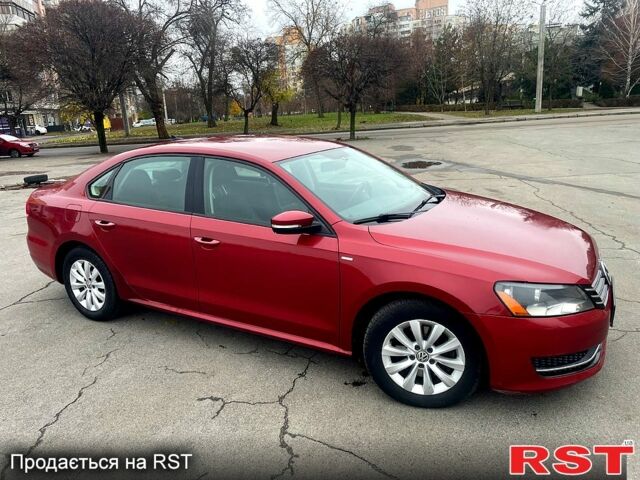 Красный Фольксваген Пассат, объемом двигателя 1.8 л и пробегом 139 тыс. км за 9000 $, фото 1 на Automoto.ua