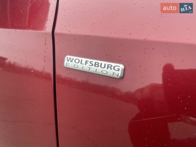 Красный Фольксваген Пассат, объемом двигателя 1.78 л и пробегом 139 тыс. км за 9400 $, фото 13 на Automoto.ua