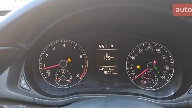Червоний Фольксваген Пассат, об'ємом двигуна 1.8 л та пробігом 153 тис. км за 10700 $, фото 14 на Automoto.ua