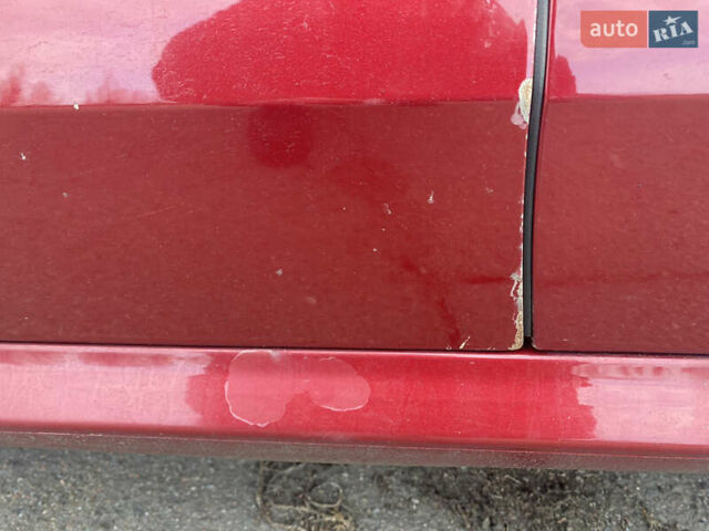 Червоний Фольксваген Пассат, об'ємом двигуна 1.8 л та пробігом 195 тис. км за 8800 $, фото 23 на Automoto.ua