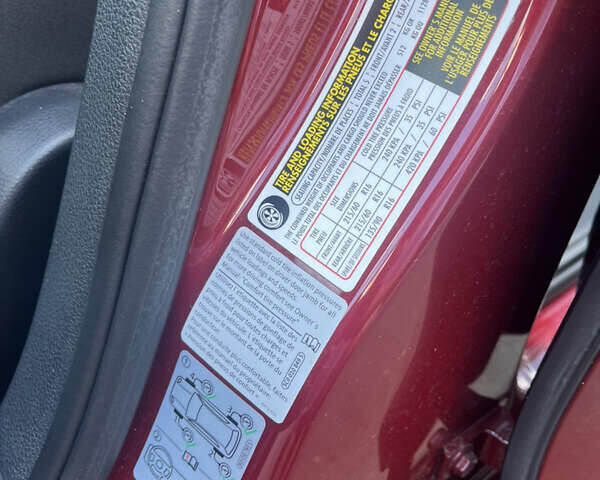 Красный Фольксваген Пассат, объемом двигателя 1.8 л и пробегом 130 тыс. км за 11800 $, фото 21 на Automoto.ua