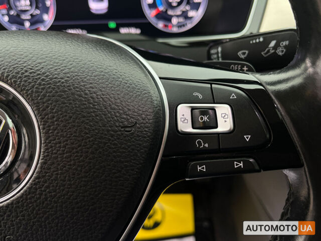 Червоний Фольксваген Пассат, об'ємом двигуна 1.8 л та пробігом 360 тис. км за 15290 $, фото 15 на Automoto.ua