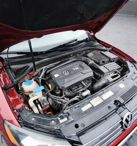 Червоний Фольксваген Пассат, об'ємом двигуна 1.8 л та пробігом 195 тис. км за 11000 $, фото 41 на Automoto.ua