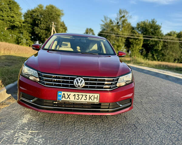 Красный Фольксваген Пассат, объемом двигателя 1.8 л и пробегом 140 тыс. км за 12750 $, фото 9 на Automoto.ua