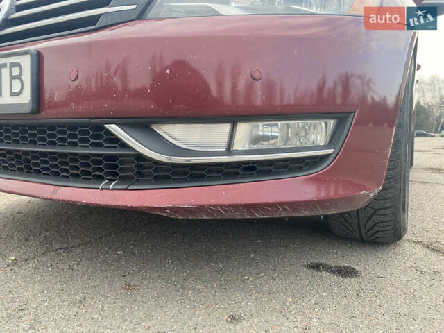 Червоний Фольксваген Пассат, об'ємом двигуна 1.8 л та пробігом 195 тис. км за 8800 $, фото 21 на Automoto.ua