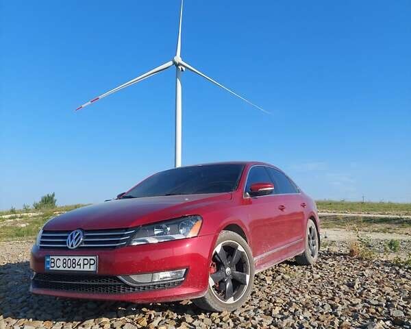 Красный Фольксваген Пассат, объемом двигателя 1.97 л и пробегом 240 тыс. км за 14000 $, фото 2 на Automoto.ua