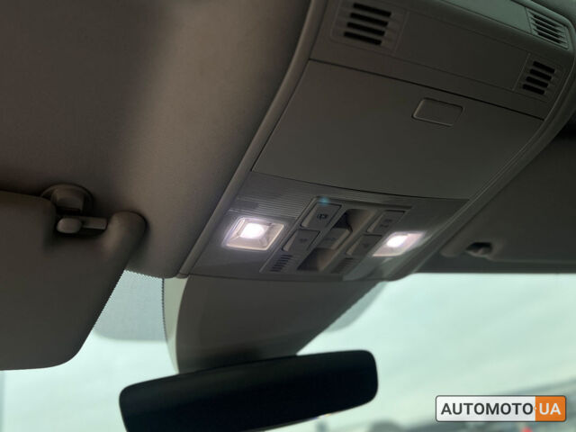 Червоний Фольксваген Пассат, об'ємом двигуна 1.8 л та пробігом 360 тис. км за 15290 $, фото 21 на Automoto.ua