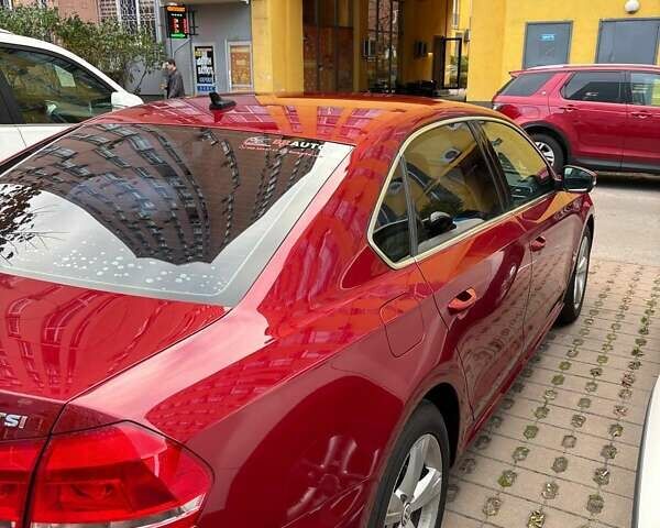 Червоний Фольксваген Пассат, об'ємом двигуна 1.8 л та пробігом 150 тис. км за 9500 $, фото 4 на Automoto.ua