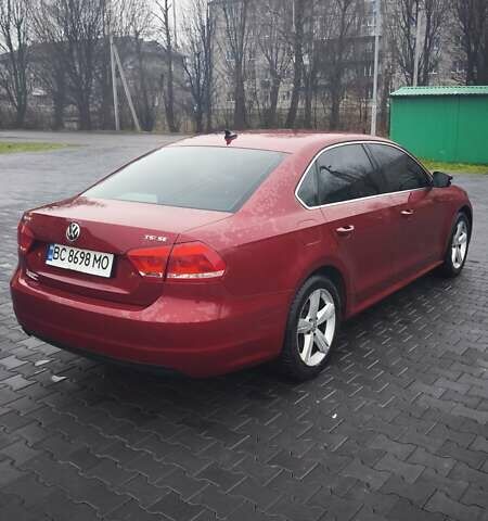 Червоний Фольксваген Пассат, об'ємом двигуна 1.8 л та пробігом 195 тис. км за 11000 $, фото 3 на Automoto.ua