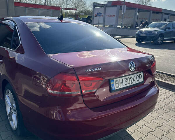 Червоний Фольксваген Пассат, об'ємом двигуна 1.8 л та пробігом 160 тис. км за 10800 $, фото 5 на Automoto.ua