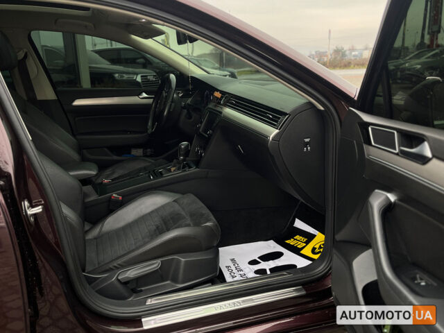 Червоний Фольксваген Пассат, об'ємом двигуна 1.8 л та пробігом 360 тис. км за 15290 $, фото 24 на Automoto.ua