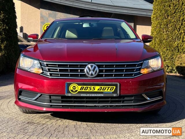 Красный Фольксваген Пассат, объемом двигателя 1.8 л и пробегом 143 тыс. км за 14000 $, фото 1 на Automoto.ua