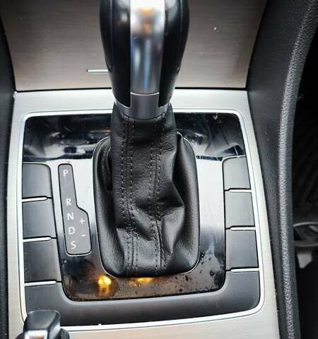 Червоний Фольксваген Пассат, об'ємом двигуна 1.8 л та пробігом 195 тис. км за 11000 $, фото 31 на Automoto.ua