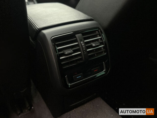 Червоний Фольксваген Пассат, об'ємом двигуна 1.8 л та пробігом 360 тис. км за 15290 $, фото 28 на Automoto.ua