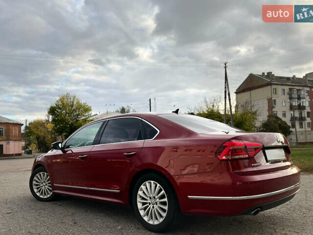 Красный Фольксваген Пассат, объемом двигателя 1.8 л и пробегом 121 тыс. км за 14000 $, фото 2 на Automoto.ua