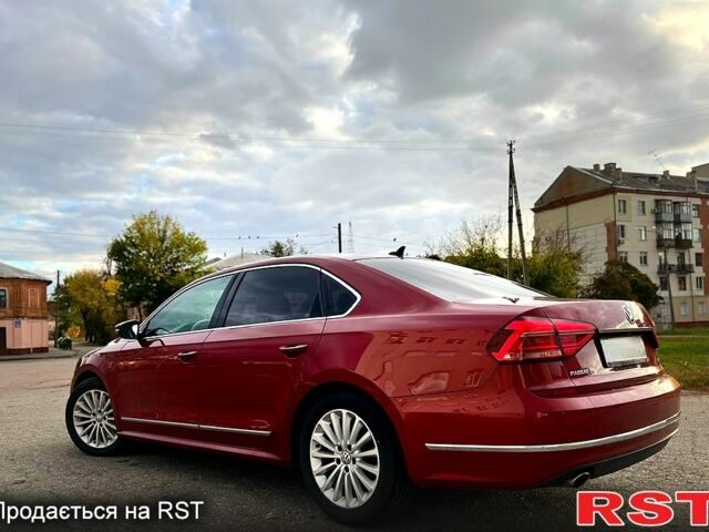 Красный Фольксваген Пассат, объемом двигателя 1.8 л и пробегом 121 тыс. км за 14000 $, фото 3 на Automoto.ua