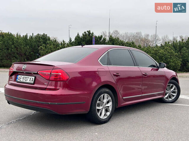 Красный Фольксваген Пассат, объемом двигателя 1.8 л и пробегом 177 тыс. км за 9500 $, фото 15 на Automoto.ua