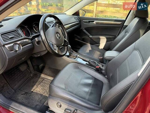 Красный Фольксваген Пассат, объемом двигателя 1.8 л и пробегом 71 тыс. км за 14990 $, фото 11 на Automoto.ua