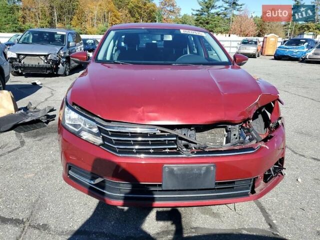 Фольксваген Пассат 2016 в Киеве на Automoto.ua Красный Фольксваген Пассат, объемом двигателя 1.8 л и пробегом 210 тыс. км за 2366 $, фото 4 на Automoto.ua